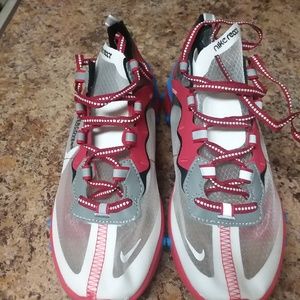 women's nike react 87 running shoes size 7